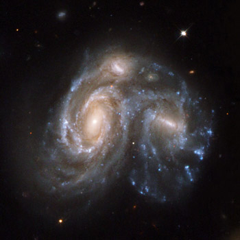 Galaxias chocan en el espacio